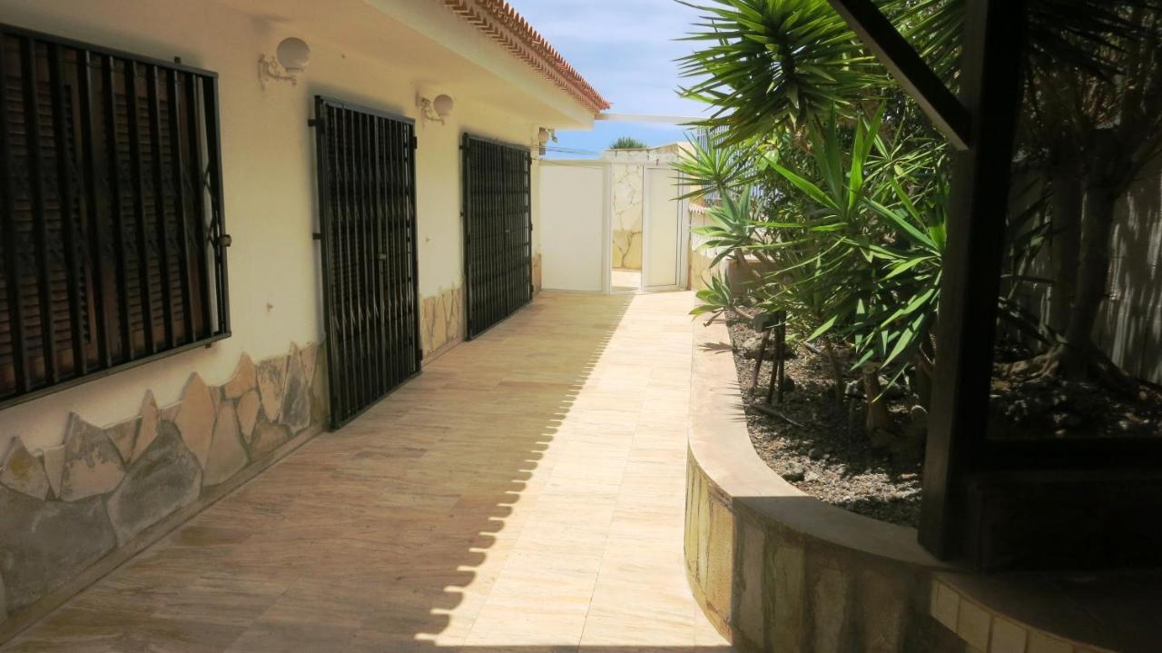 Sunny House With Private Pool And Sea View Villa Адехе Екстериор снимка